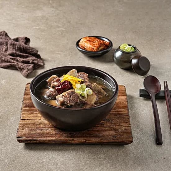 엄마정성 푸짐한 소갈비탕 700g 4팩