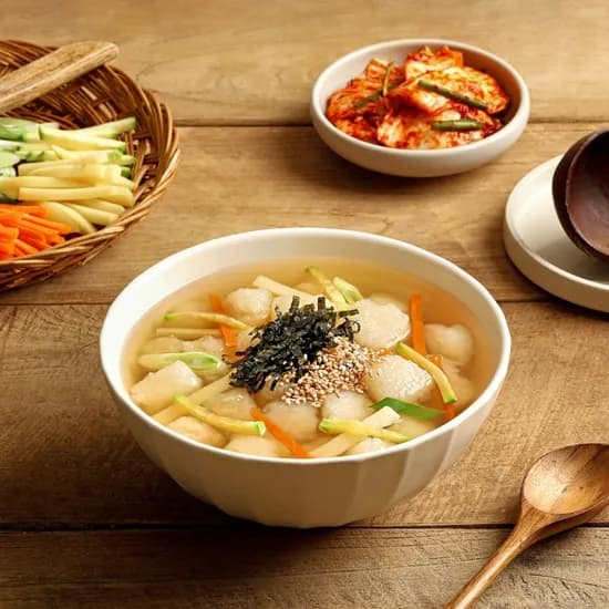 생감자 80％ 쫄깃 담백한 감자옹심이 1kg 육수대장 5봉