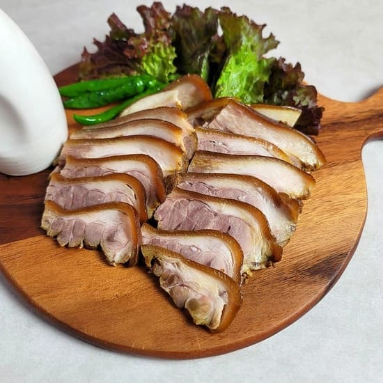 썰어나온 제주 흑돼지 순살족발 300g (1~2인분) x4팩 (총 1.2kg) 퀵계좌 (18,900원/무료)