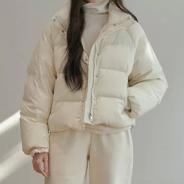 글로시 숏 패딩 점퍼