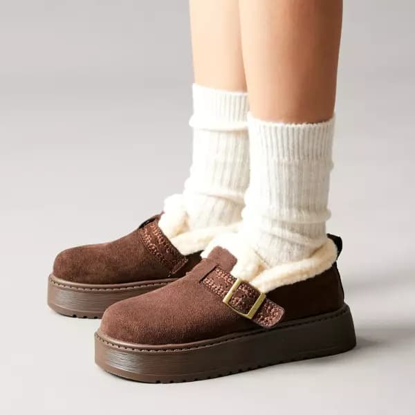 (22%추가할인)여화 휴이 퍼 버클 클로그 2colors (34000원,무료배송)