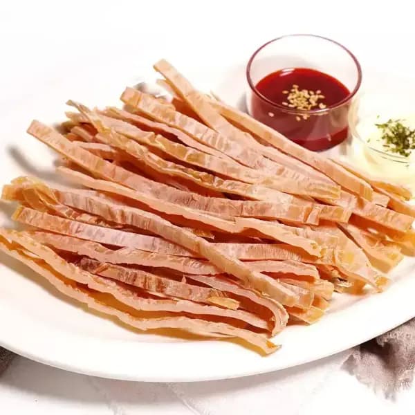 두툼한 통몸통 그대로 썰어 더 맛있는 리얼오징어스틱 160g(+만선호프 특제소스 2봉 ) (10800원,무료배송)