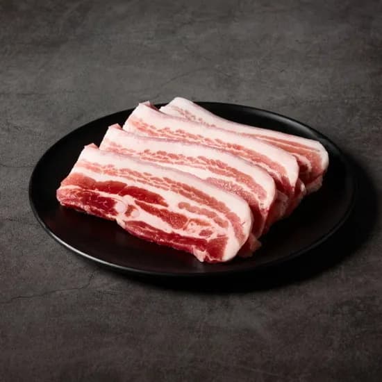 국내산 1+등급 한돈 생삼겹살 1kg (유클가17,420원/무료배송)