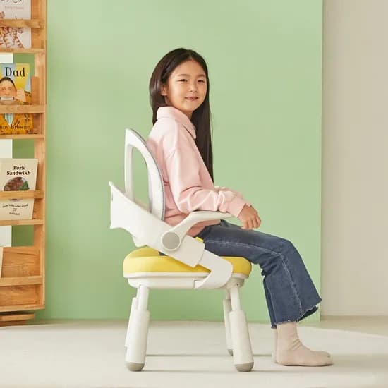 강세일 어린이의자 1개