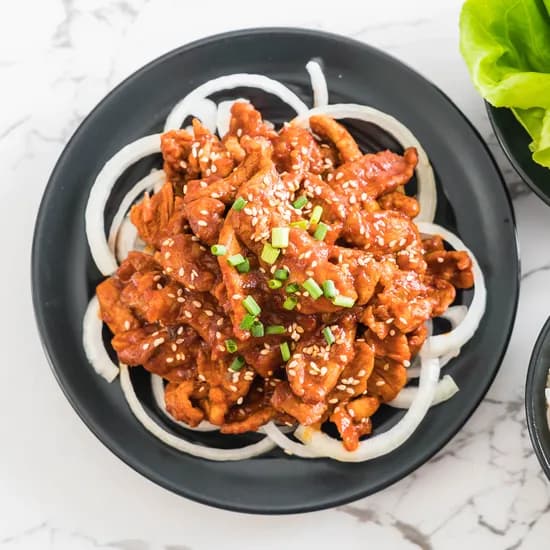 한돈 고추장양념 오돌뼈 250g 매움 더매움 990원