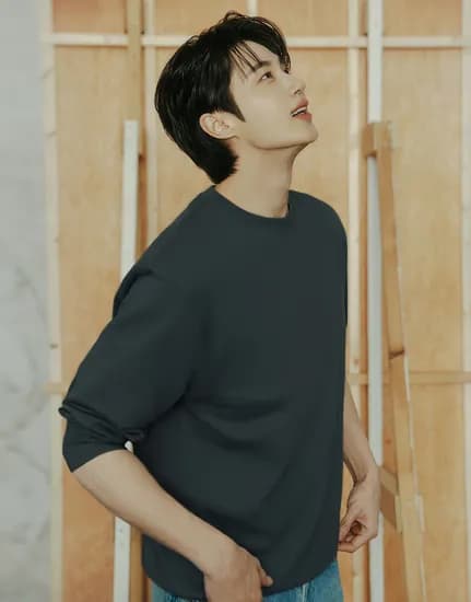 지오다노 베이직 맨투맨 11,000원