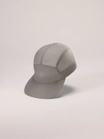 아크테릭스 노반 레귤러 브림햇