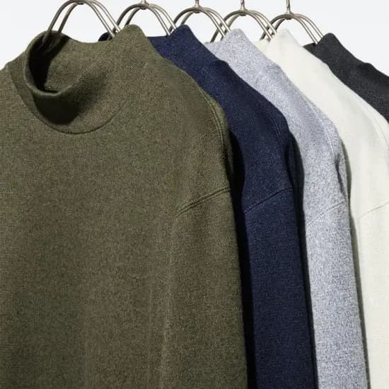 유니클로 후리스 모크넥 티셔츠 ₩20,590 4XL