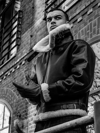 밀텍 N-1 덱자켓 m65 개파카 ECWCS 파카 곡괭이 외*    Wait, let's check if 곡괭