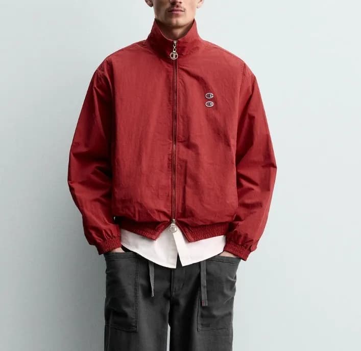 자라 챔피온 테크니컬 패치 레드 자켓