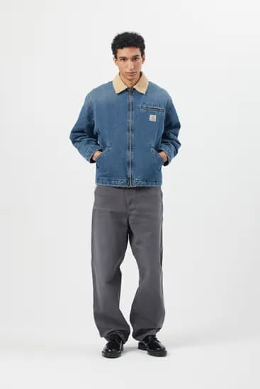 칼하트 시즌오프 10시