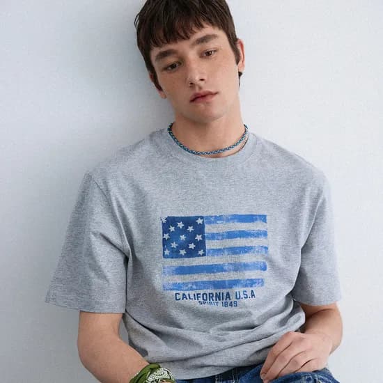 후아유 성조기 티셔츠