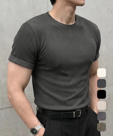 무신사 디미트리블랙 에센셜 머슬핏 반팔 티셔츠 12,900원