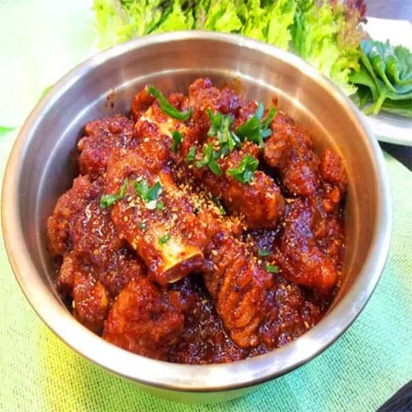 대구명물 수작업 동인동 매운갈비찜 700g 15,900원