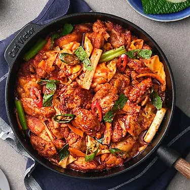 춘천 안심닭갈비 750g×2봉 라면사리 1봉 증정