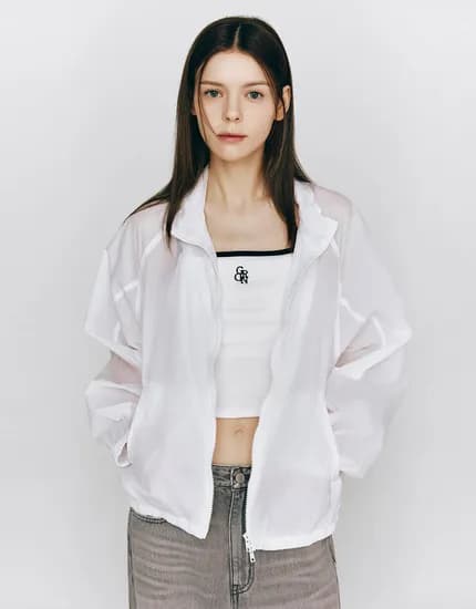 지오다노)넉넉핏 여름용 바람막이 27,370원 무배(에어컨/자외선막이용)