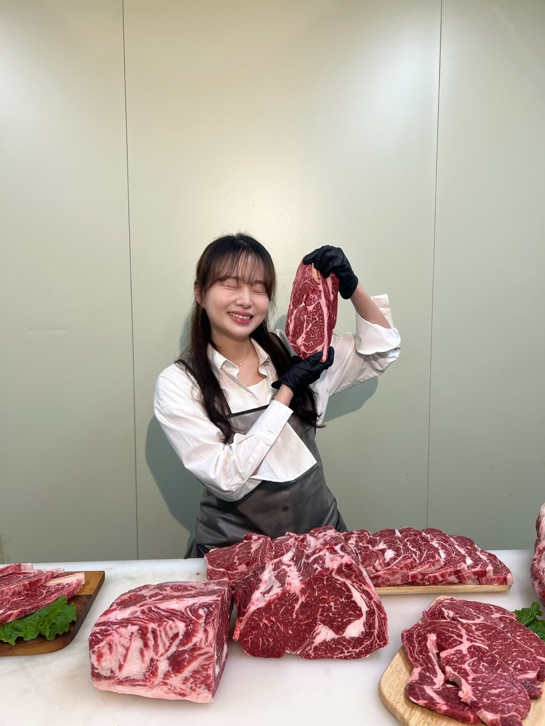 네이버) 미트코인 국내산 한우 1등급 생등심 250g+250g 28,400원 무배