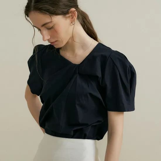 롯데온)넥트위스트 퍼프 블라우스 토스,삼성 42,990원