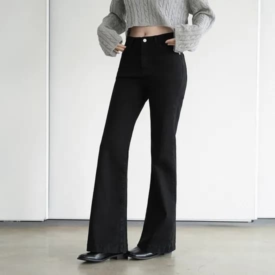 와이드 부츠컷 블랙 12,900원