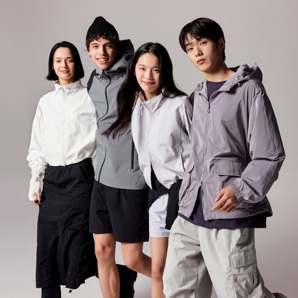 스파오 크롭 윈드브레이커