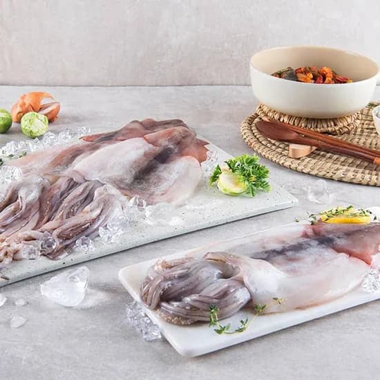 국내산 손질 오징어 750g (3마리)