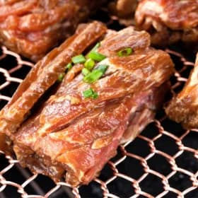 한식온도 더 담은 수제양념 돼지왕구이 1kg x 2개