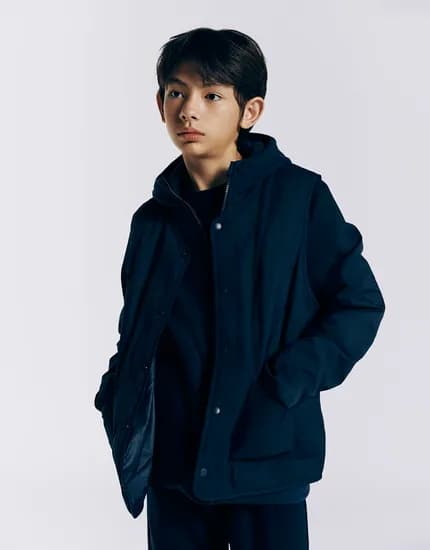 지오다노주니어 후리스 후드 덕다운 패딩조끼