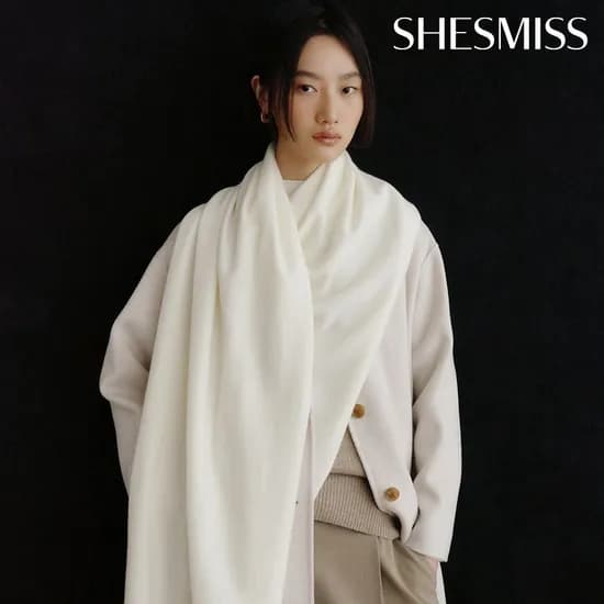 쉬즈미스 울 혼방 세일러 카라 니트