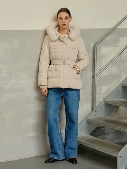 더아이잗 폭스터 벨티드 하프 구스다운