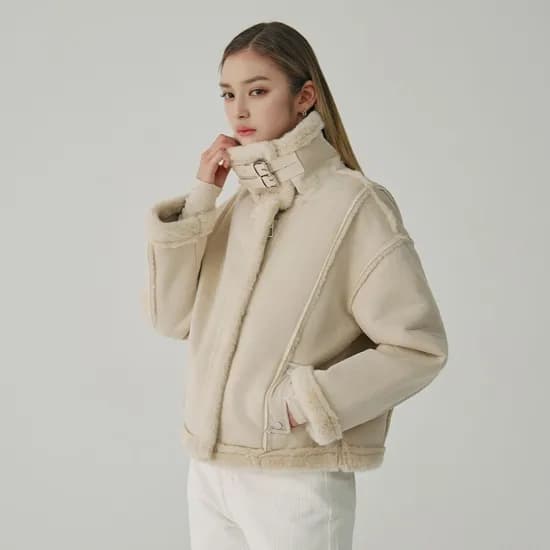 숲 퍼 라이닝 하이넥 무스탕 점퍼 55,750원