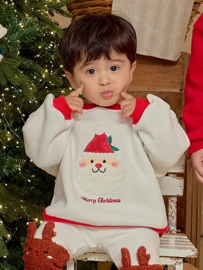 베베쥬 웰컴 산타 맨투맨