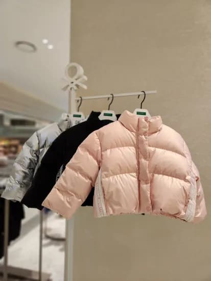 테이핑 벌룬 덕 다운 140