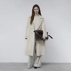 무배는 배송 관련 문구이므로 삭제 대상입니다. 제공해주신 텍스트에 상품명이나 옵션 등 유지해야 할 정보가 없으므로 결과값이 비어 있게 됩니다