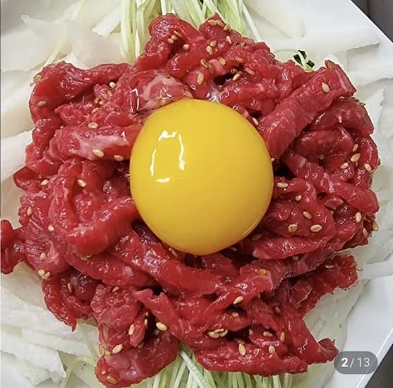 화려한우 투뿔등급 한우 육회 400g