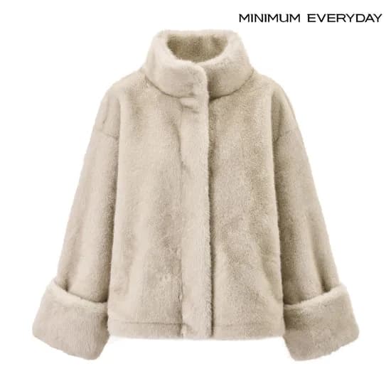 미니멈 반하이넥 퍼자켓