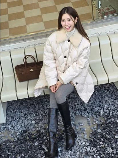 아떼바네사브루노 아이보리 구스다운 점퍼