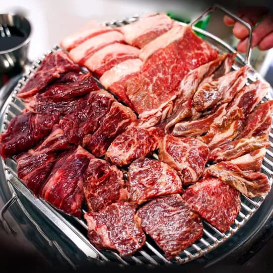 소고기 모듬 구이용 1kg 갈비살 부채살 우삼겹 토시살 살치살