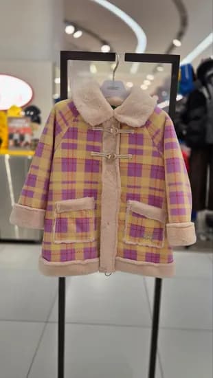 베네통키즈 떡복이단추 퍼 코트