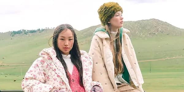 써스데이아일랜드 하이넥 다운 외 다양