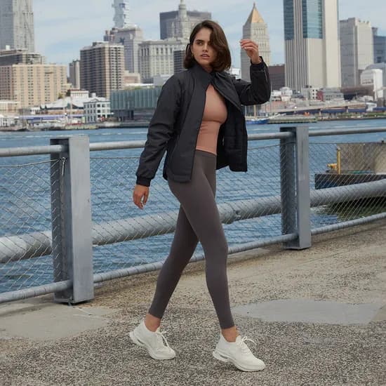 안다르 에어웜 기모 레깅스 8.2부 2팩 45000원