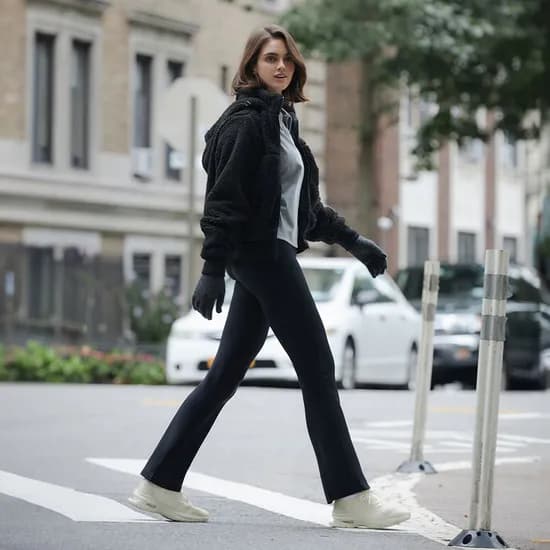 안다르 에어웜 기모 부츠컷 레깅스 2팩