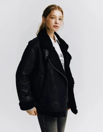 지오다노 오버핏 무스탕 93,500원 착샷o