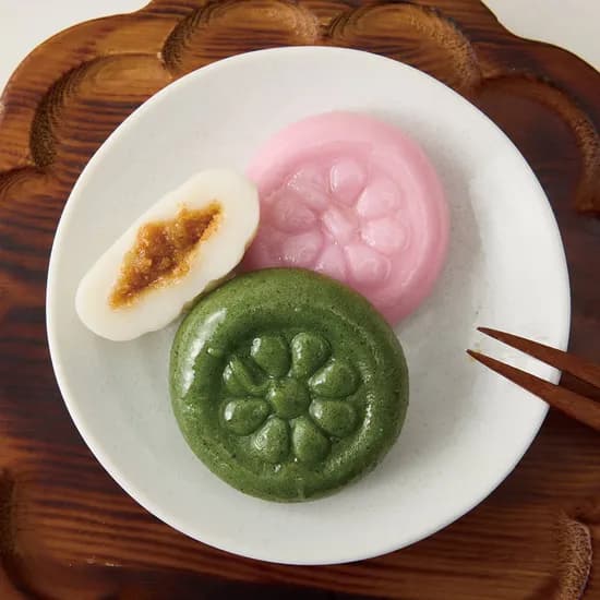 떡두꺼비 삼색 꽃송편 800g 6,900원