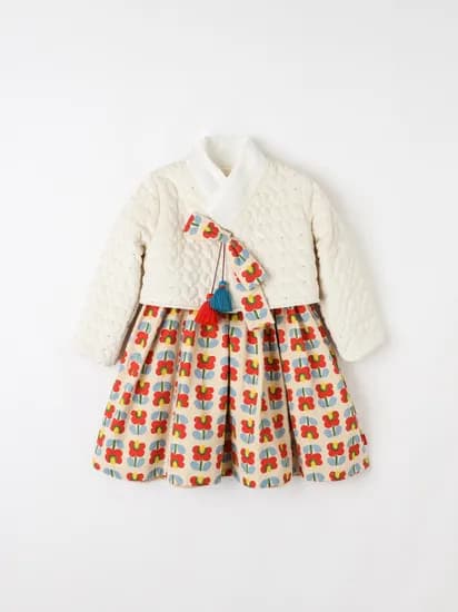 오즈키즈 딸램 나온 탈부착 옷고름 한복세트 43,580원