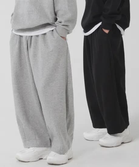 피아네르키즈 에센셜 벌룬 스웨트팬츠 2장 31,900원