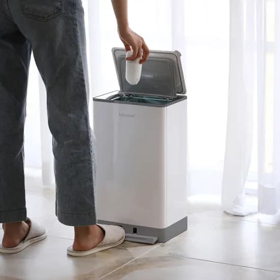 히포 냄새차단 쓰레기통