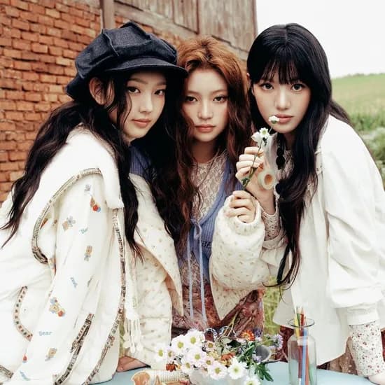 써스데이아일랜드 레이스 트리밍 트위드자켓