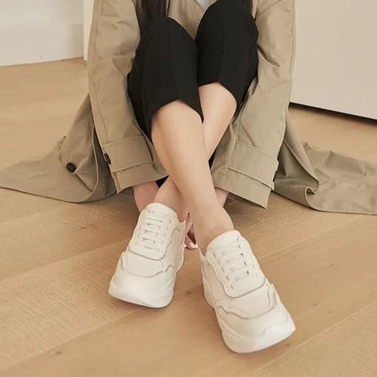 미소페 스니커즈