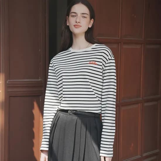 로브로브 쿨 스트라이프 긴팔티 42,620원 무배 착샷o