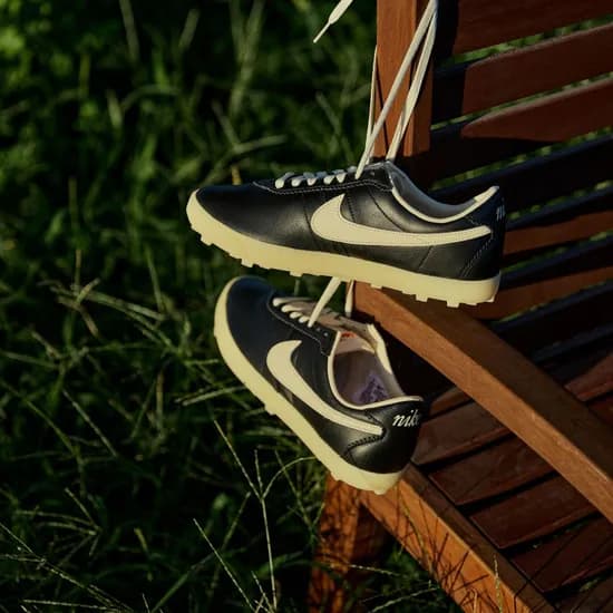 나이키 아스트로그래버 레더 W 블랙:세일:모슬린 93,360원